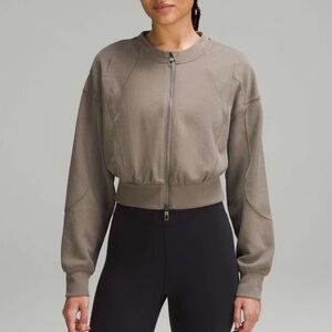 Lululemon Ribbed Softstreme Cropped Jacket Nomad Size 14 NWT